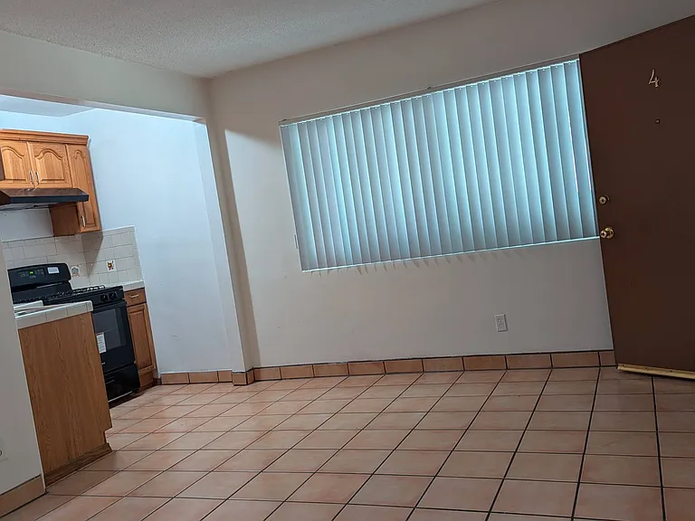 159 E Spruce Ave #4 — Photo 2