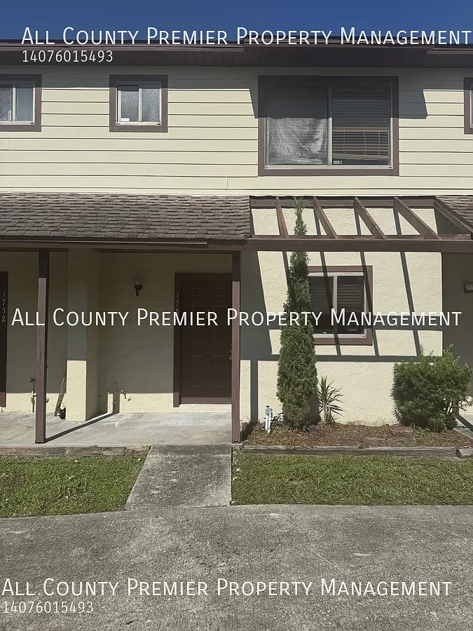 Nice 2 Bedroom 1.5 Bath Townhouse! Semoran Club Community! Apply Today! — Photo 2
