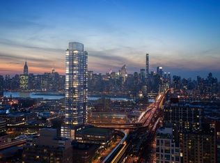 4220 24th St APT 46E, Long Island City, NY 11101