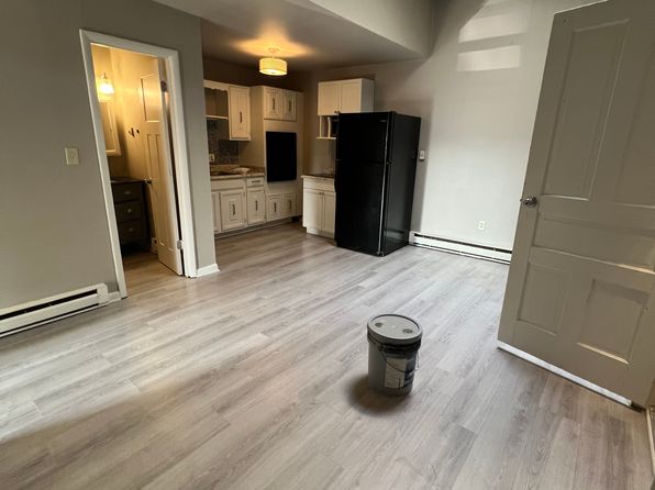 206 S Main St Unit A