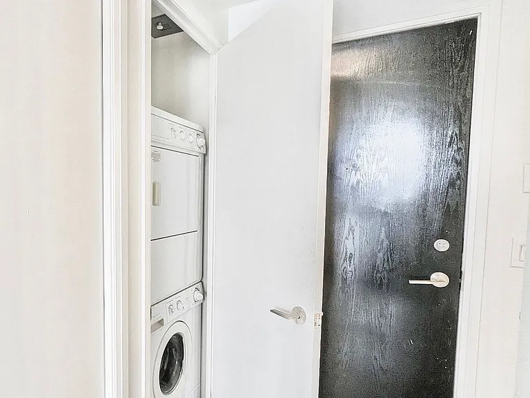 25 Cole St #714 — Photo 13