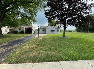 5713 Burns Rd, North Olmsted, OH 44070