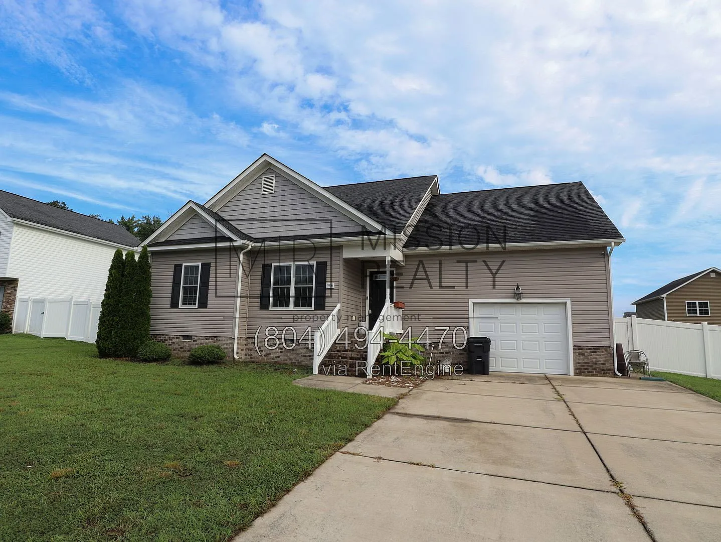 3 bed, 3.0 bath, 2059 sqft, $2,650 — Photo 2