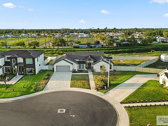 4th image of 1709 Thacker Ln