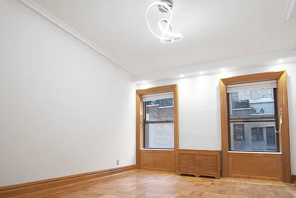 Rented by WAM Partners - William Moses Co. | media 33