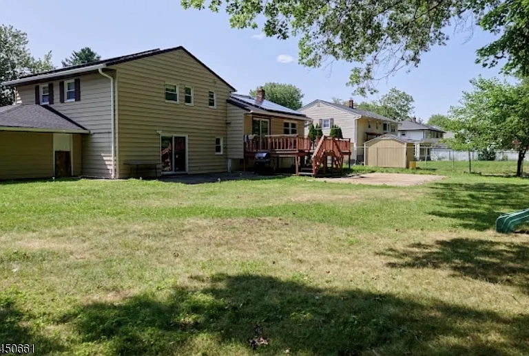 114 Marmora Rd — Photo 16