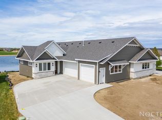 4008 Downing St, Bismarck, ND 58504