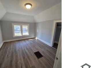 1094 Williams St #2, Muskegon, MI 49442