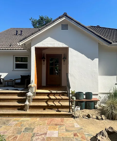 1028 Summit Ave #A — Photo 3