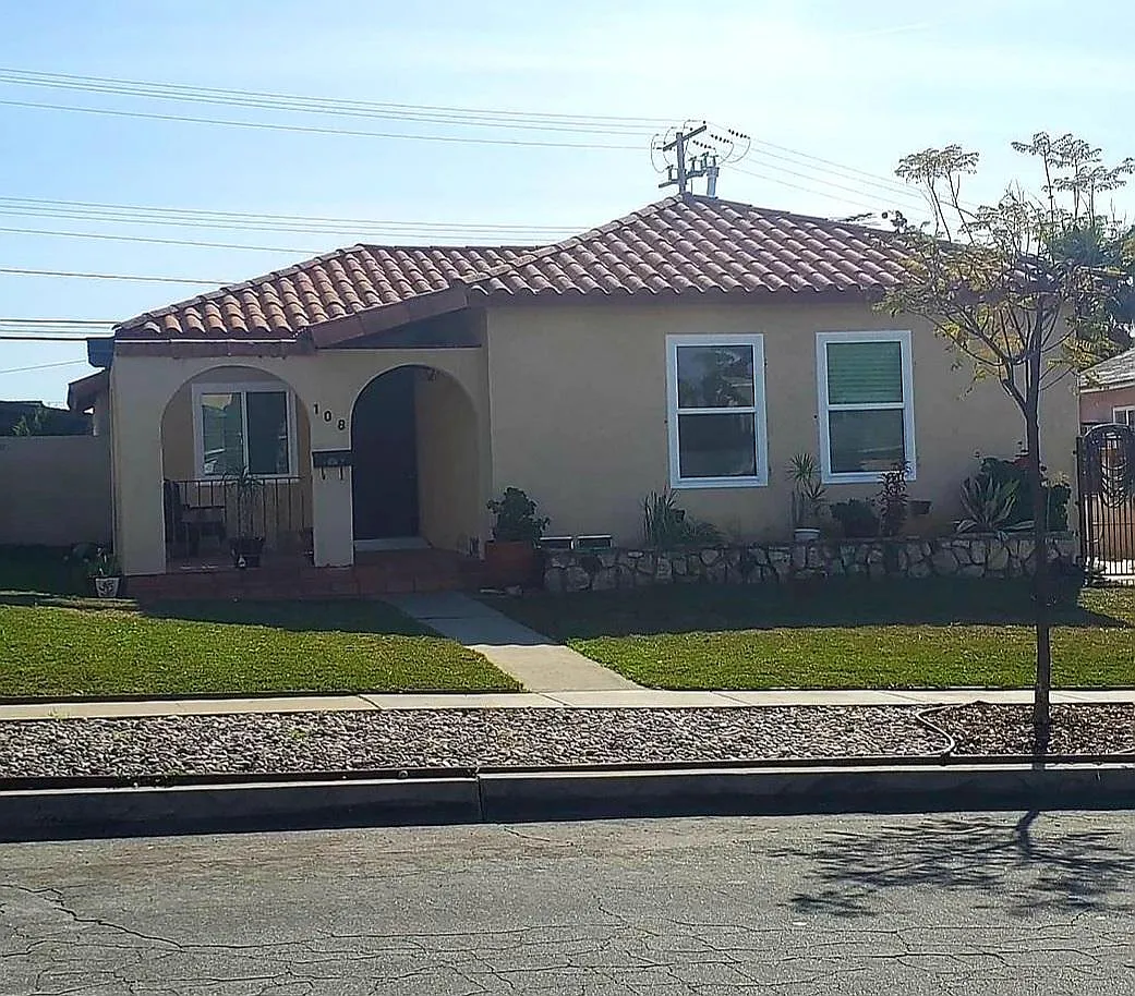 2 bed, 1250 sqft, $3,700 — Photo 1