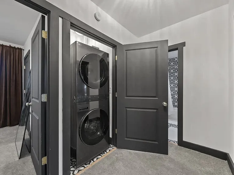Laundry Room Cabinet