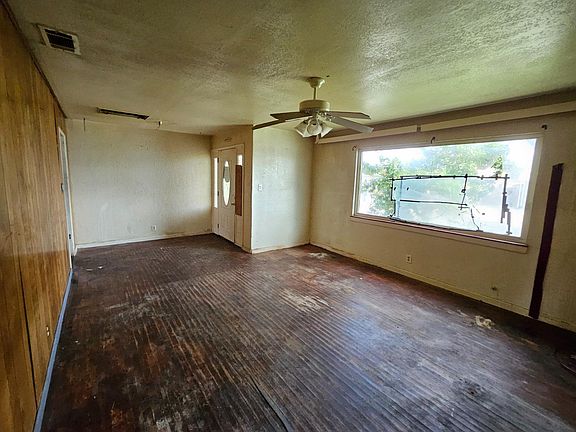 5th image of 1013 Taft Street