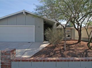 705 Sportsman Dr, Las Vegas, NV 89107