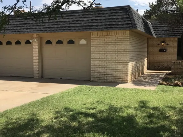 2303 33rd St, Lubbock, TX 79411