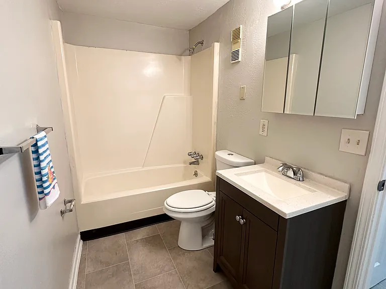 1 BR - Bathroom