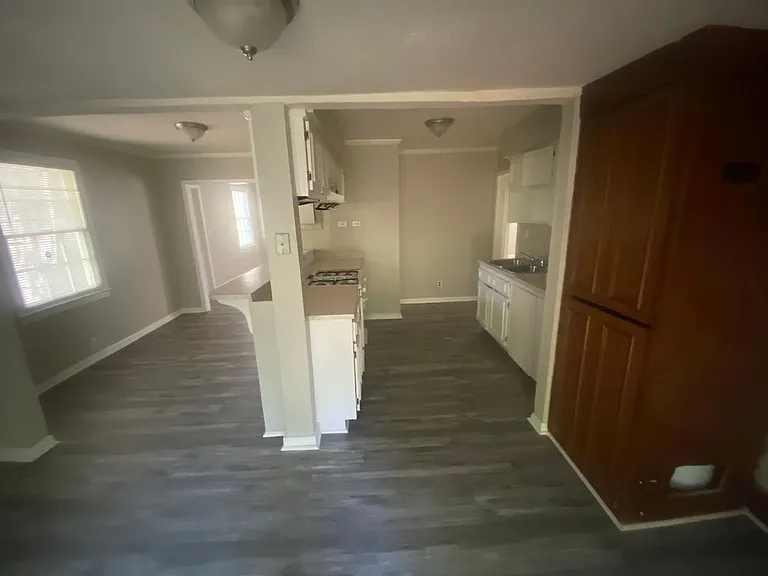 61 Lanier Dr — Photo 6