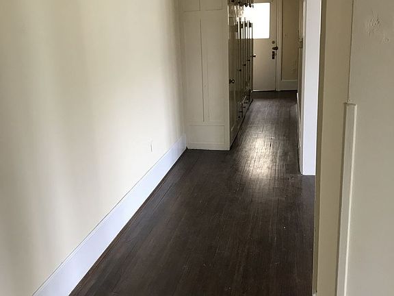 3rd image of 2811 Rivermont Ave APT 4