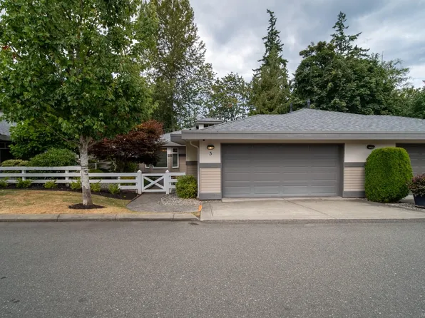 500 Corfield St #5, Parksville, BC V9P 0A8