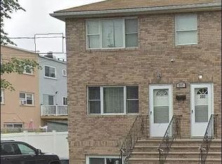 237 Hosmer Ave, Bronx, NY 10465