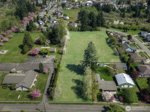 2120 Friendly Grove Road NE, Olympia, WA 98506