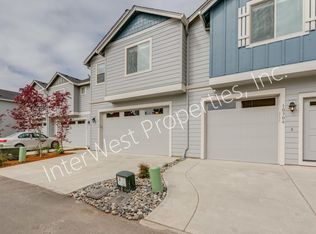 10316 NE 61st Cir, Vancouver, WA 98662