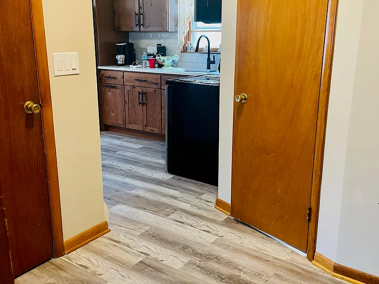 3 Hartman Rd #B — Photo 10