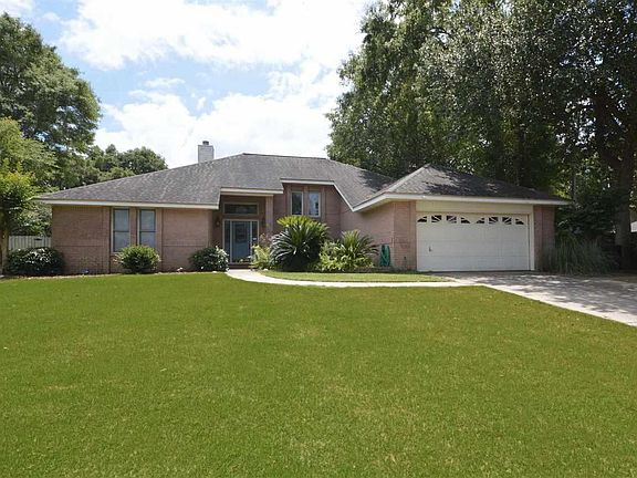 2nd image of 905 Crystal Creek Cir
