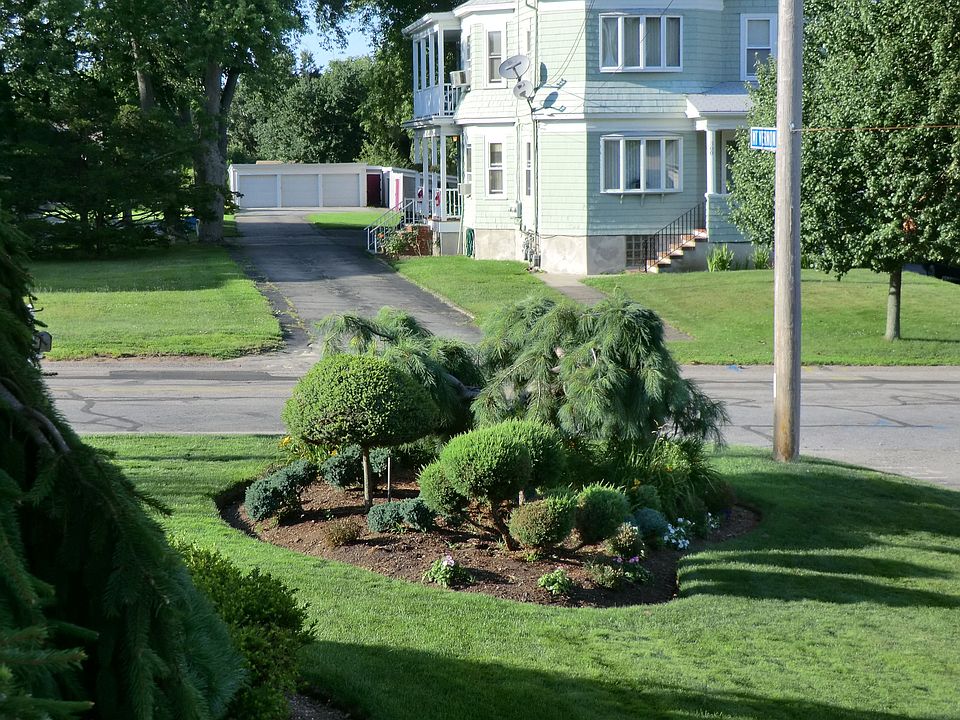 2nd image of 315 Read St