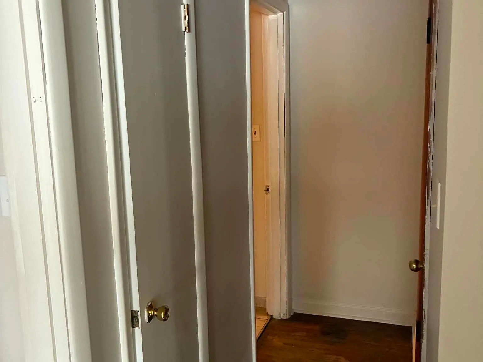 2 bed, 900 sqft, $825 — Photo 2