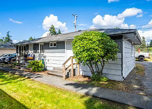 Photo of similar unit next door