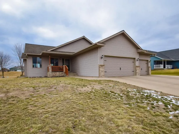 725 5th St NW, Richmond, MN 56368