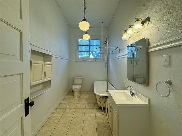 4427 Laurel St #1/2 — Photo 13