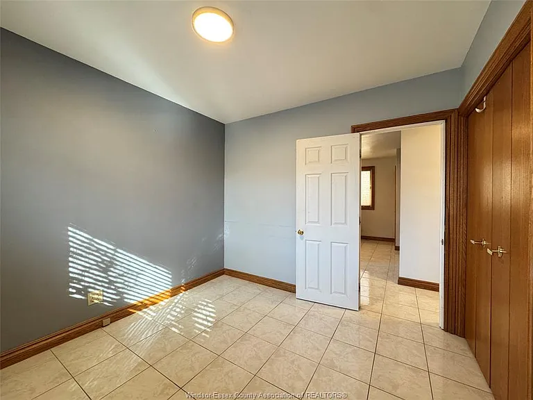 1595 Sun Valley Dr — Photo 12