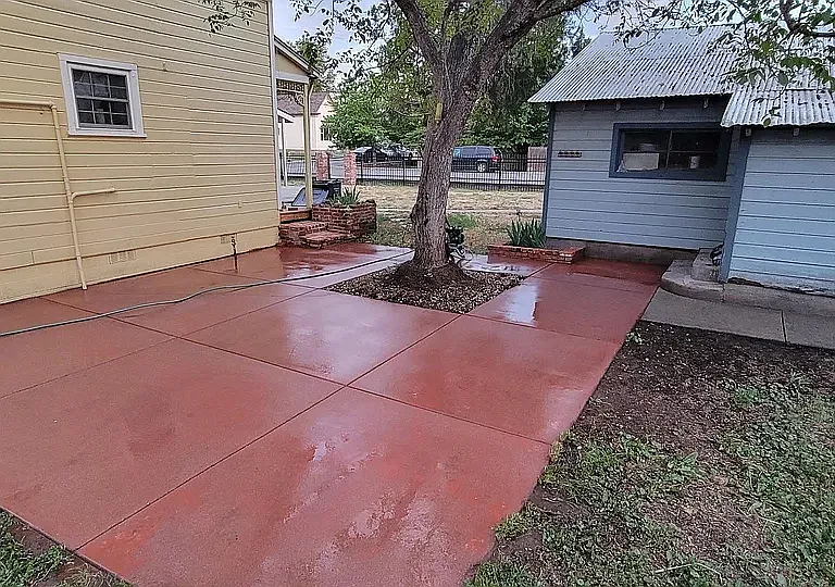 303 Pine St #A — Photo 2
