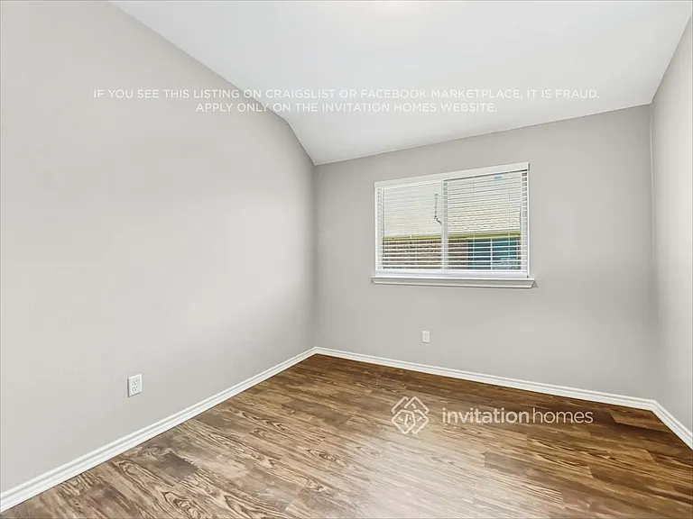 413 Windridge Dr — Photo 15