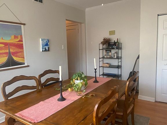 4th image of 1456 W Winnemac Ave APT 2E