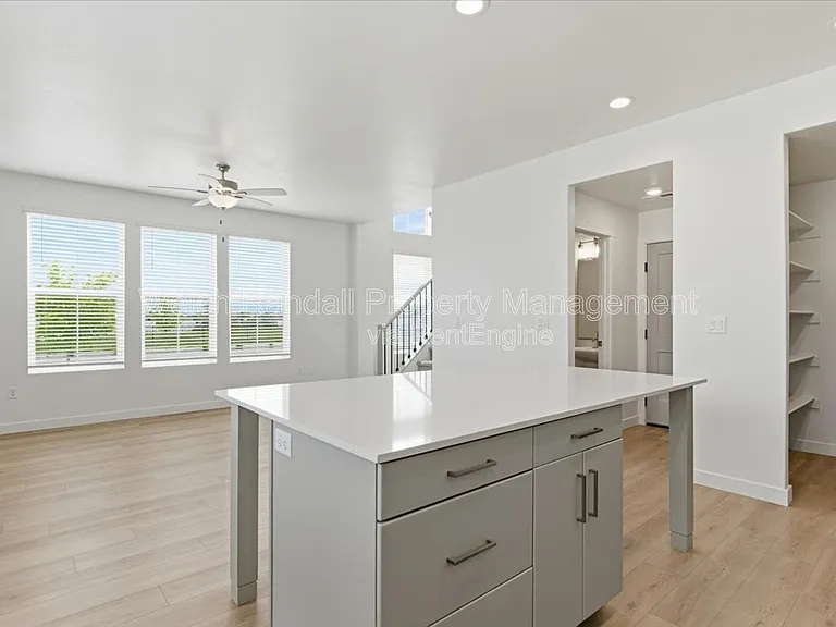 3672 S 4525 W — Photo 11