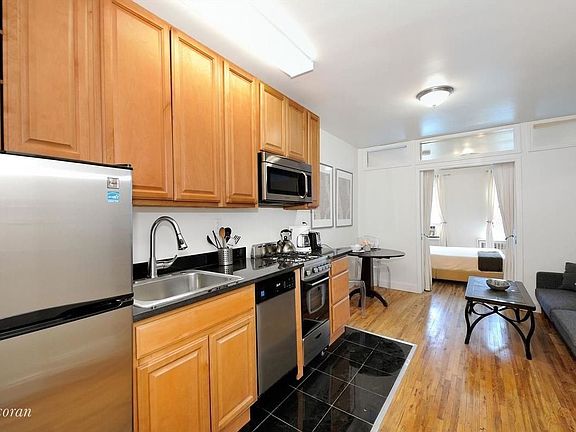 5th image of 190 E 3rd St #4E