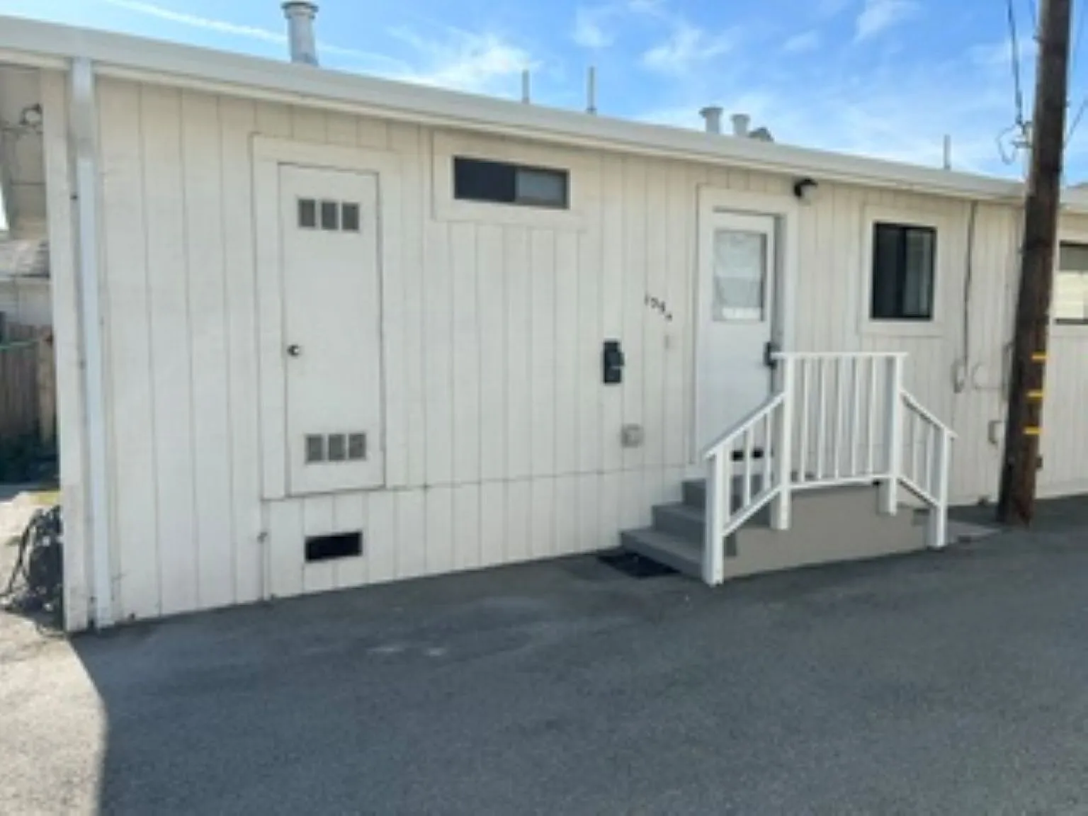 2 bed, 1200 sqft, $2,800 — Photo 2