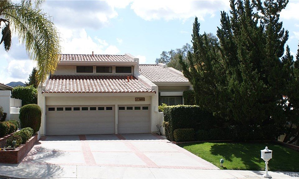 1st image of 24612 Park Granada