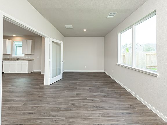 Flex Room