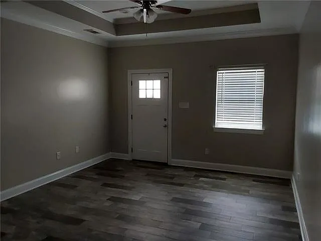 3507 Sinclair St — Photo 3