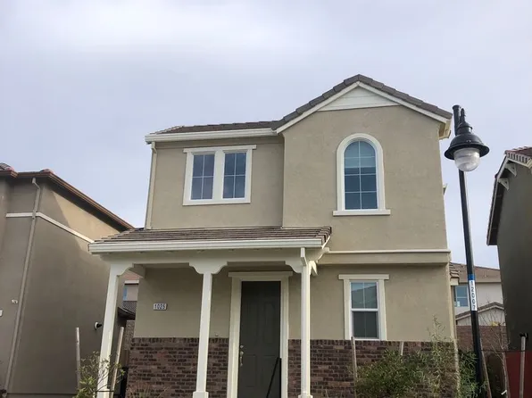1025 Bridlewood Dr, Rocklin, CA 95765