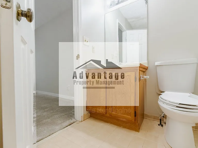 2782 Country Ct SE #B — Photo 18