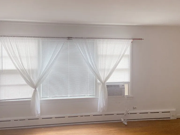 2203 Central St #2 — Photo 3