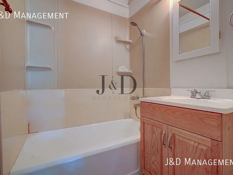 2624 Kew Ter — Photo 14