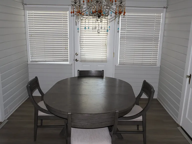 3811 S Drexel Ave — Photo 21