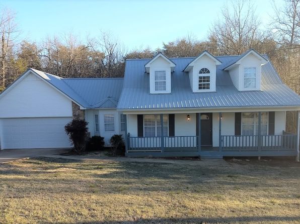 98 Russell Ln