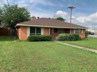 2402 Hillcrest Ave, Greenville, TX 75402