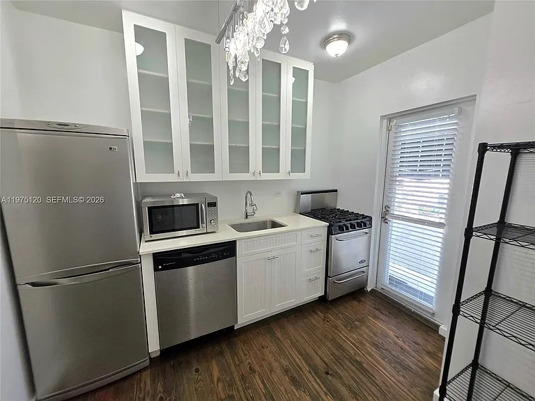 1616 Euclid Ave #12 — Photo 24
